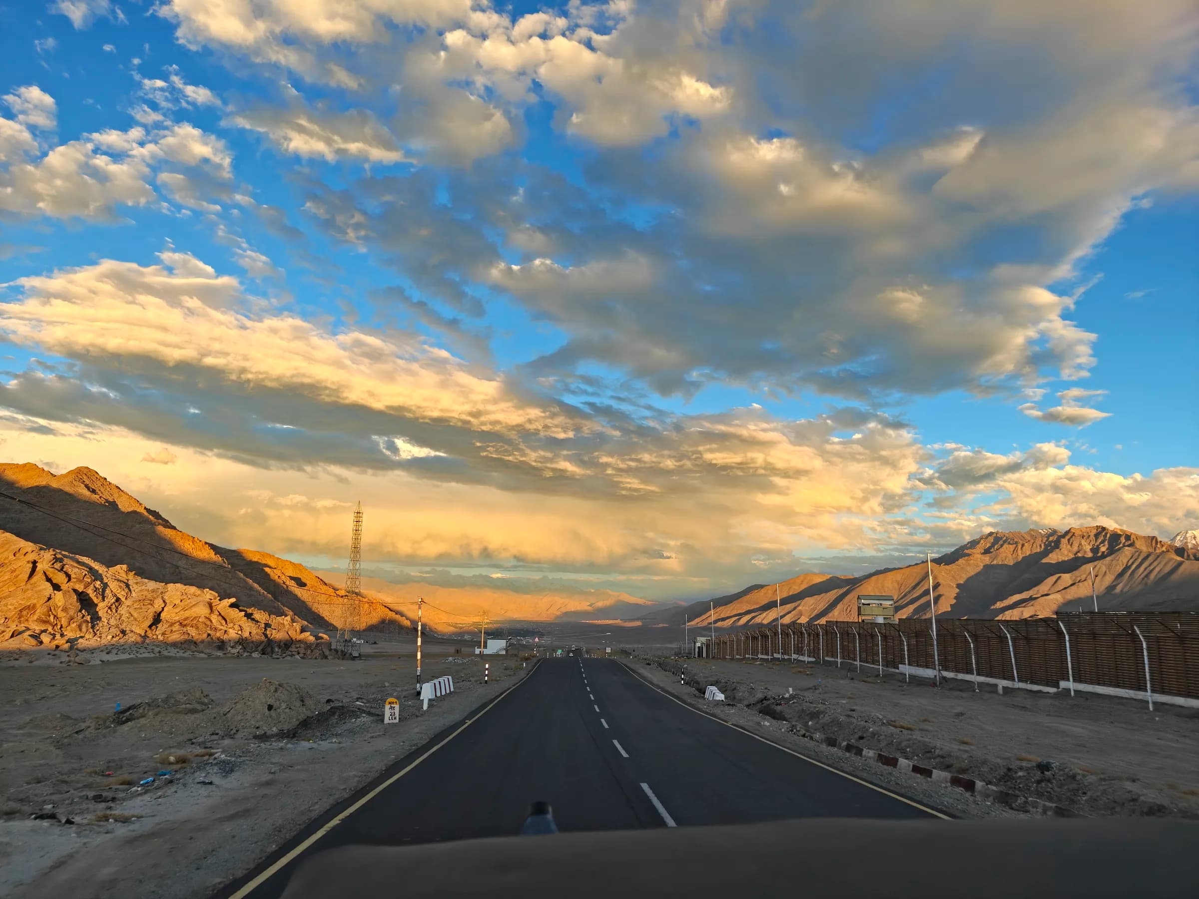 Golden evening light over the Srinagar–Leh highway